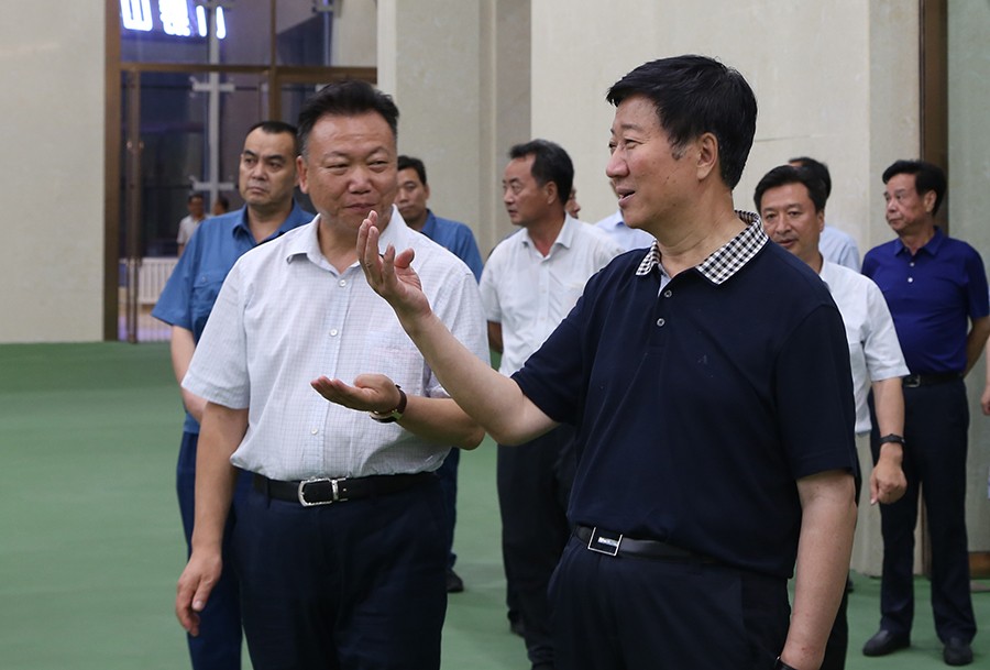 22-2018年6月，省人大常委會黨組書記、副主任王璽玉蒞臨金徽股份視察。.jpg