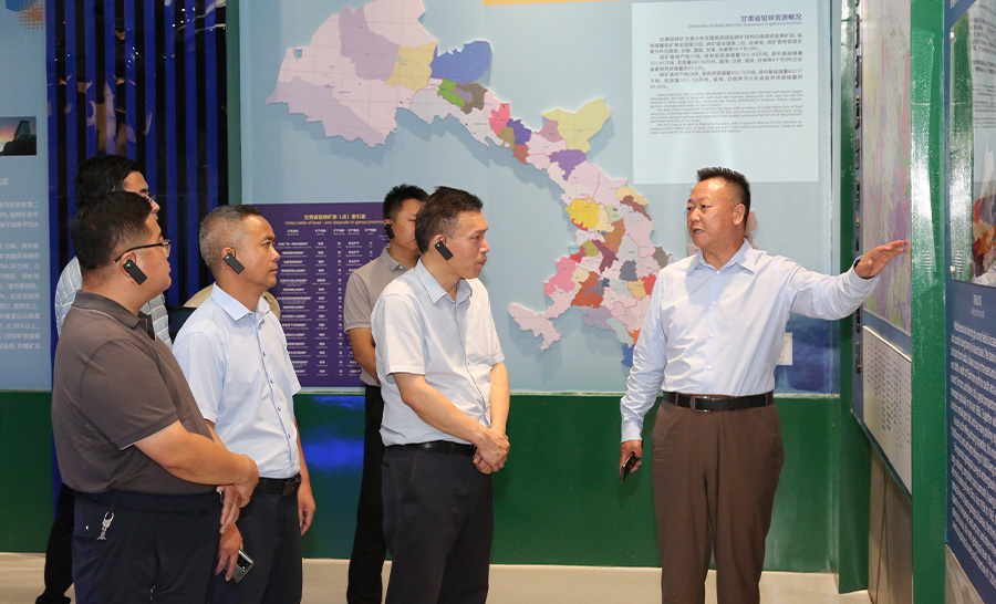 10.3-2022年08月，省科技廳副廳長牛振明蒞臨金徽股份指導工作。.jpg